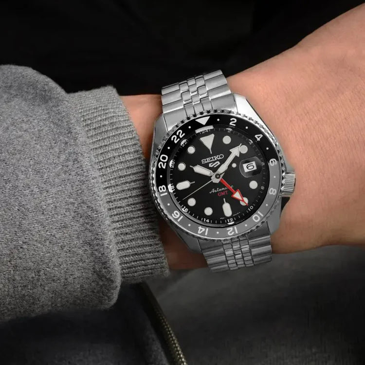 Men's Seiko 5 Sport SKX GMT Black Grape Dial Stainless Steel Automatic Watch SSK001K1