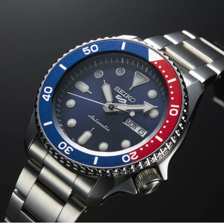 Men's Seiko 5 Sport Blue Dial Stainless Steel Automatic Watch SRPD53K1